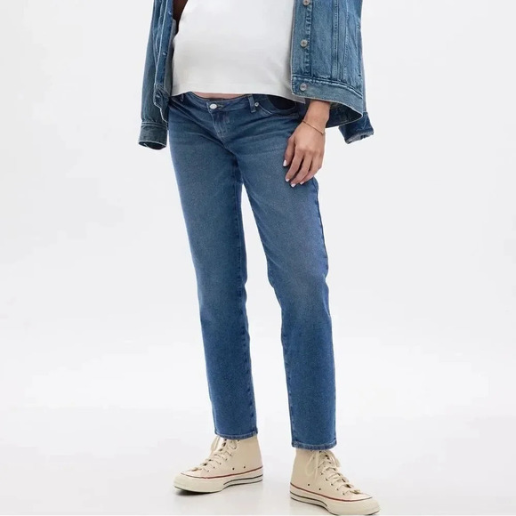 GAP Denim - Gap Maternity jeans, straight leg. Adjustable waist. Dark wash. Size 14